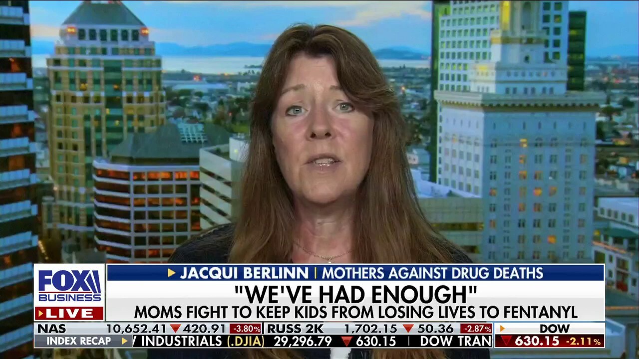 Mothers Against Drug Deaths' Jacqui Berlinn discusses how the San Francisco mayor is under pressure to remedy this drug crisis in the city on ‘Fox Business Tonight.’