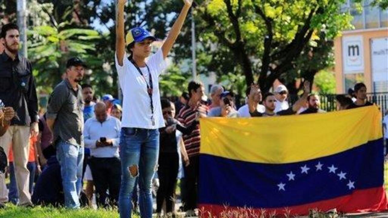 Venezuela’s best will seek political asylum in US: Schork  