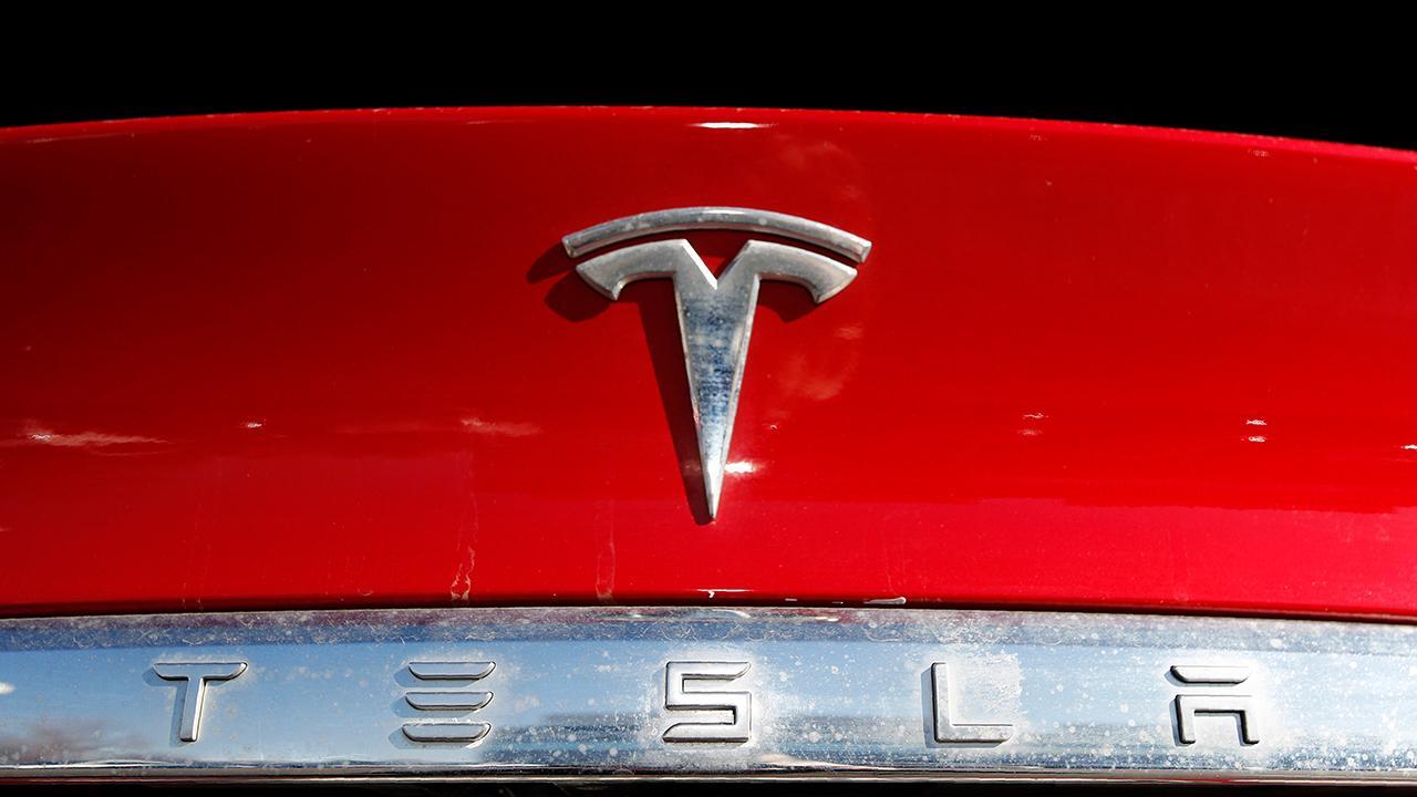 Gartman: Tesla stock surge reminds me of dot-com era’s now defunct businesses 