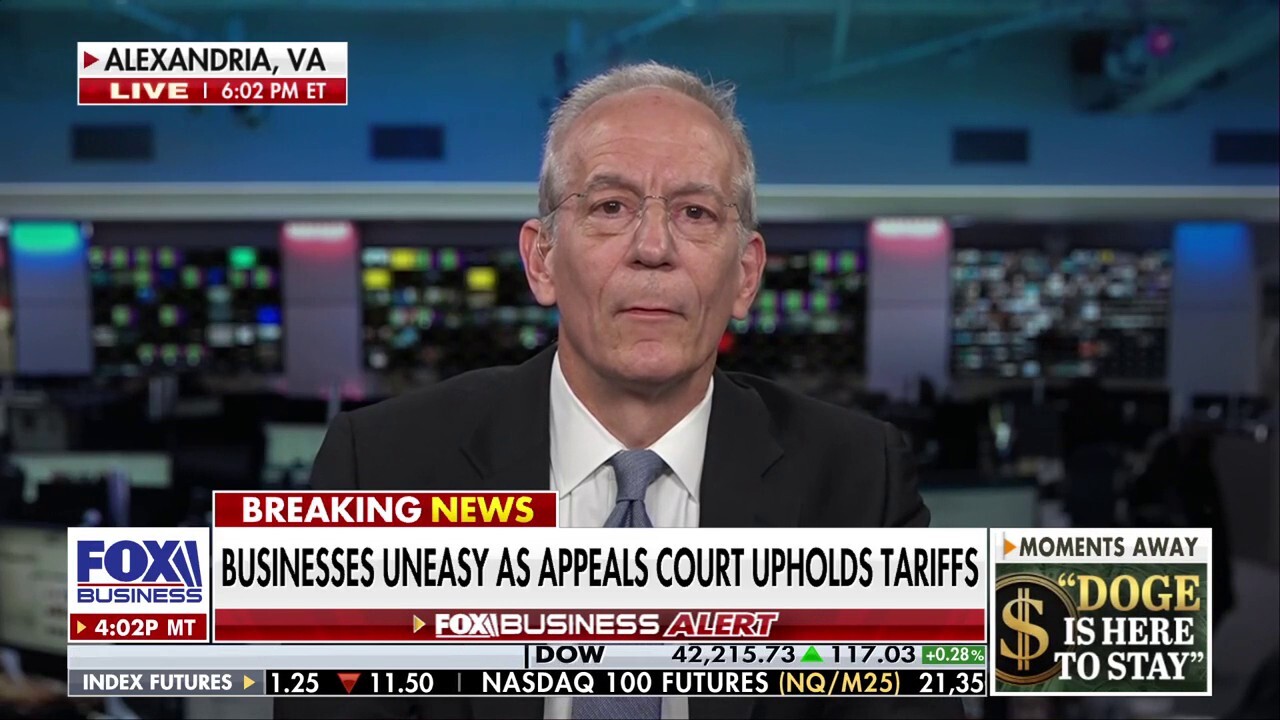 NCLA senior litigation counsel Andrew Morris discusses small business owners suing the Trump administration over tariffs on 'The Bottom Line.'