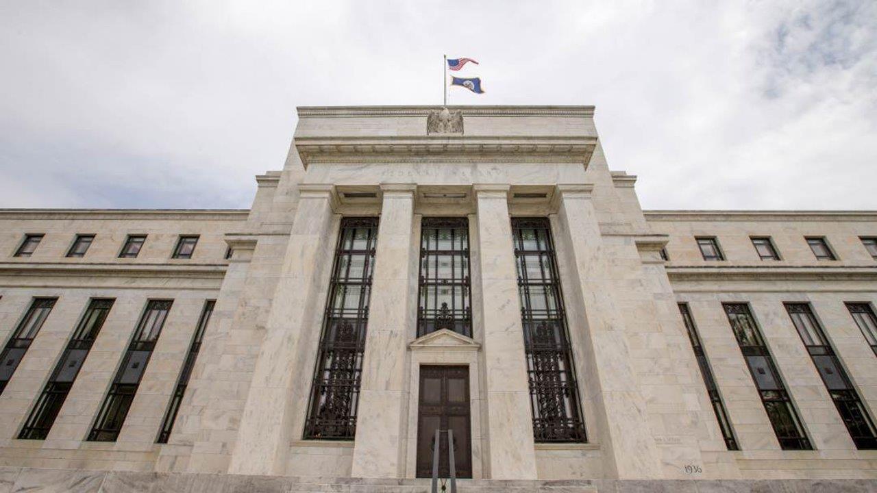The risks of the Fed keeping interest rates too low for too long