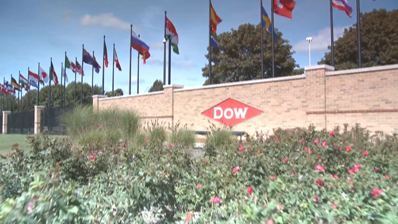 Dow, DuPont in merger talks