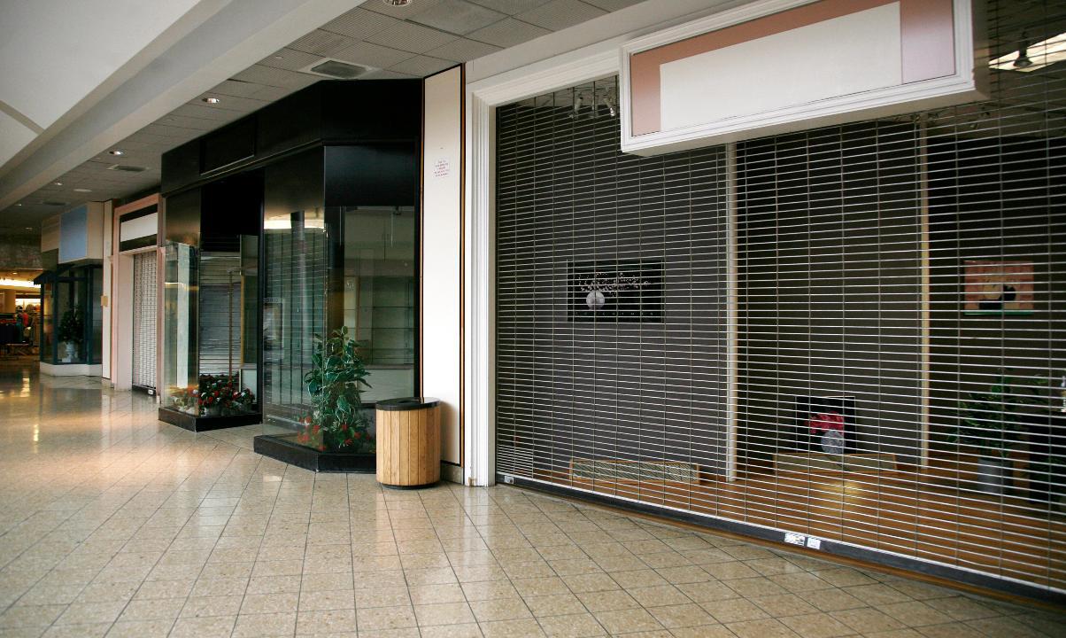 The rise of the ‘zombie mall’ apocalypse 
