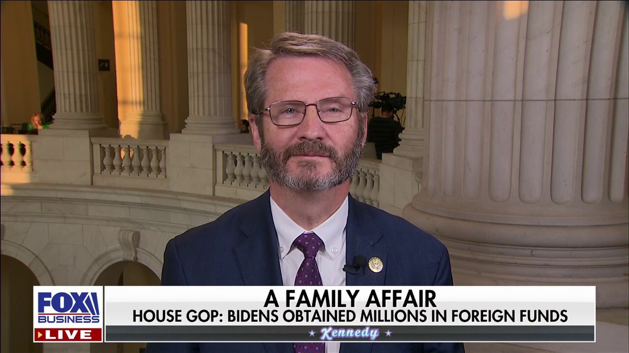 The Bidens fell asleep when they went to money-laundering school: Rep. Tim Burchett