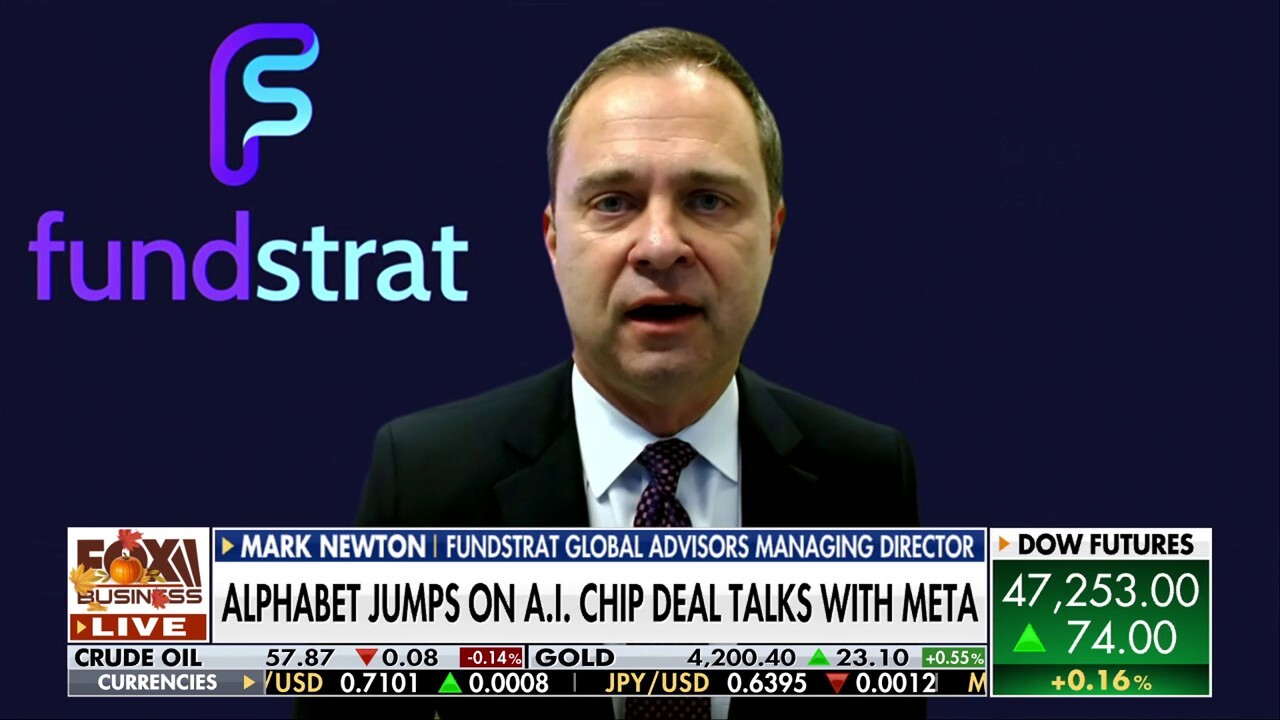 Fundstrat Global Advisors managing director Mark Newton joins 'Mornings with Maria' to discuss the potential for a year-end rally, employment rates and Alphabet's AI chip deal negotiations with Meta.
