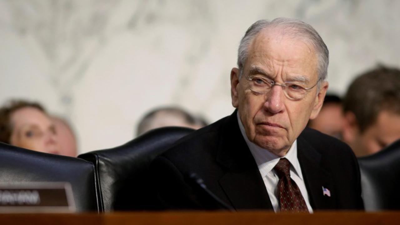 Both Clinton, Trump involvement with Russia should be investigated: Sen. Grassley