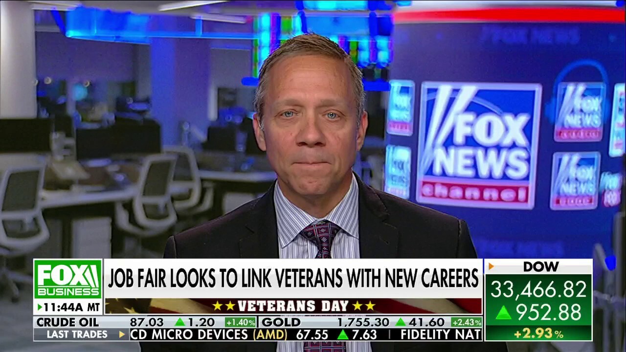 Military job fair looks to help veterans find new careers