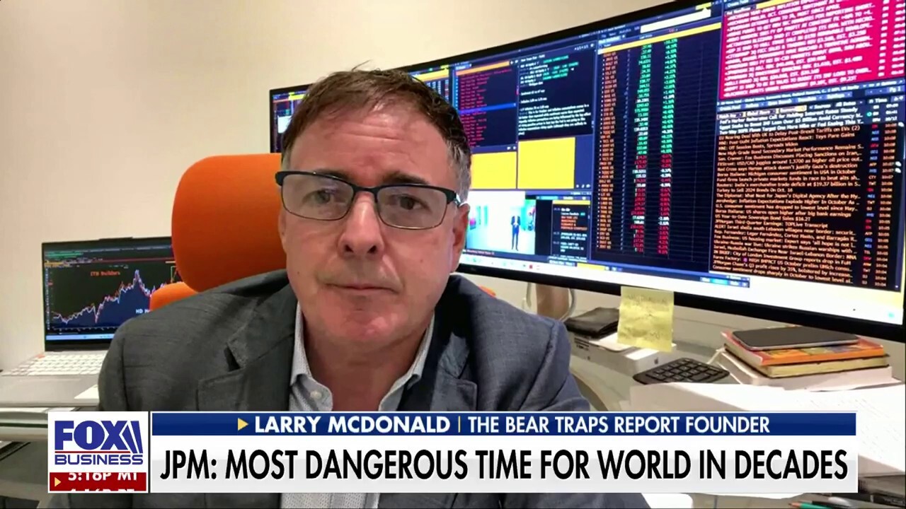 We are on the doorstep of a multipolar world portfolio: Larry McDonald