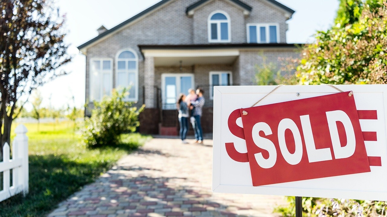 Majority say they would welcome recession for lower mortgage rates: Report