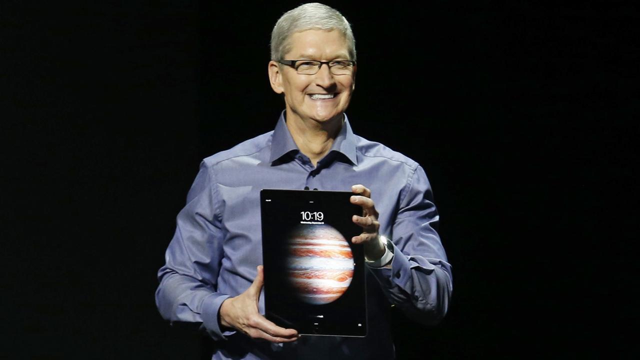 Apple CEO Tim Cook’s big payday
