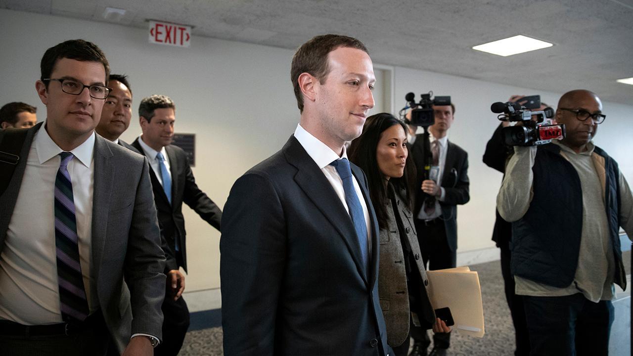 Facebook’s Zuckerberg: Privacy policies need to be simple for users to understand