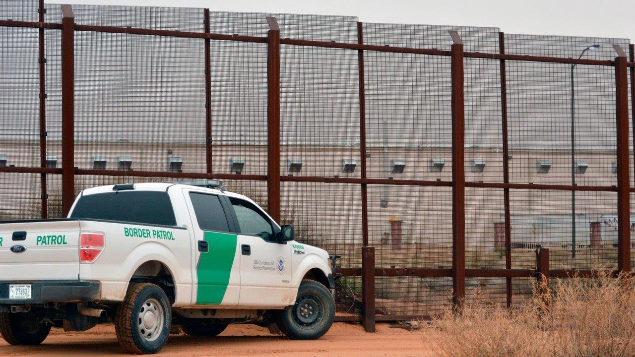 Democrats' efforts to block funding for border wall