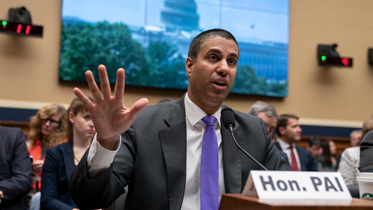 FCC proposes new rules to block robocalls by default