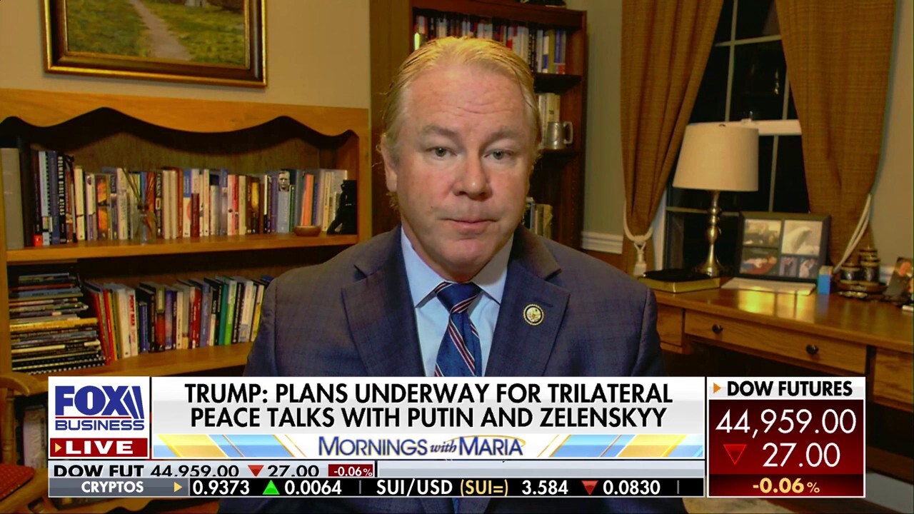 Senate warns Russia: Hard sanctions loom if peace talks collapse