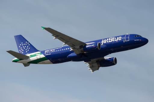 JetBlue flight makes emergency landing after laptop fire