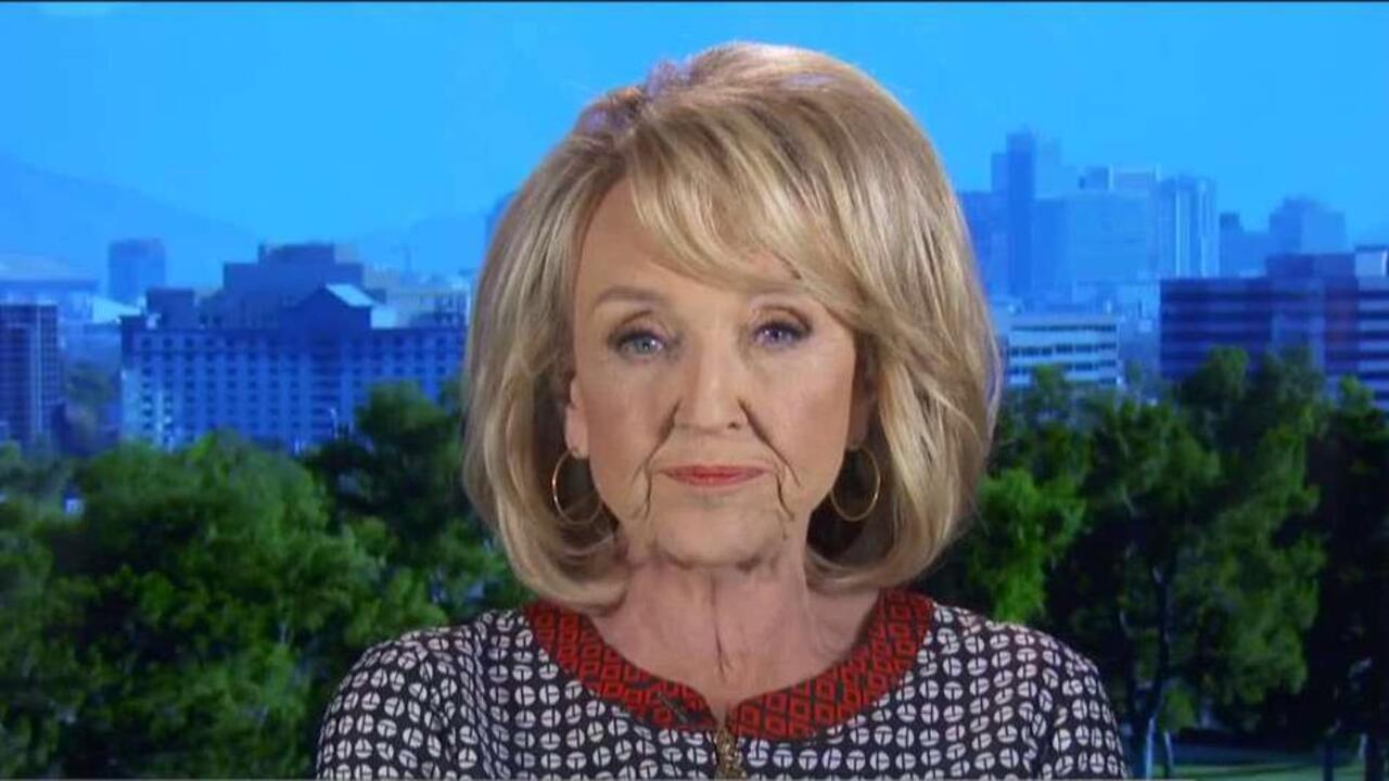Jan Brewer: Both Clintons are above the law