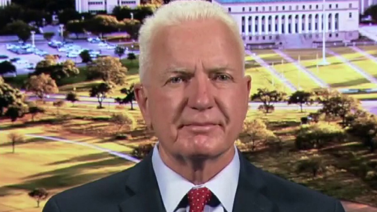 Miami spring break situation 'over the top': Former HHS assistant secretary 