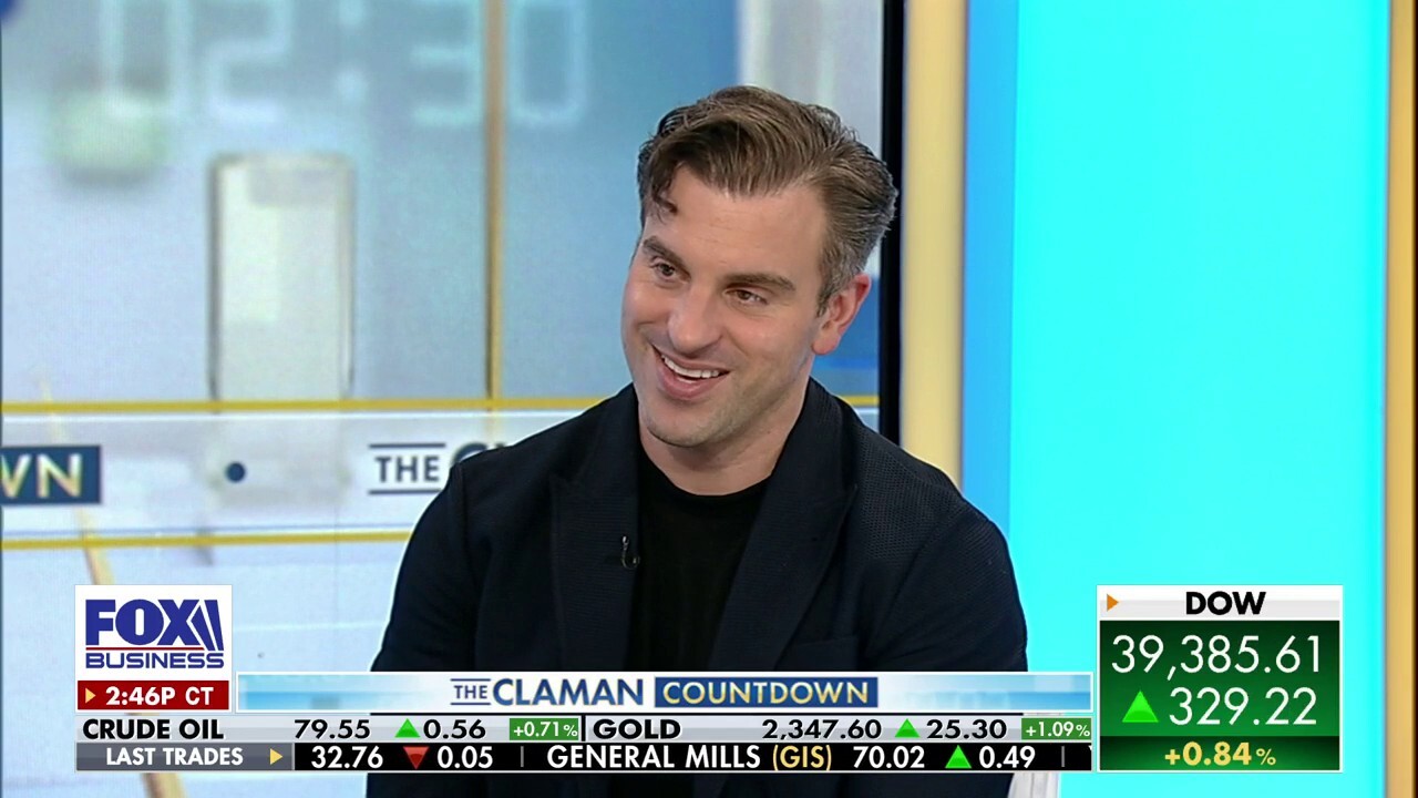 Airbnb co-founder and CEO Brian Chesky discusses the popularity of rental bookings for the solar eclipse and the Olympics on 'The Claman Countdown.' 