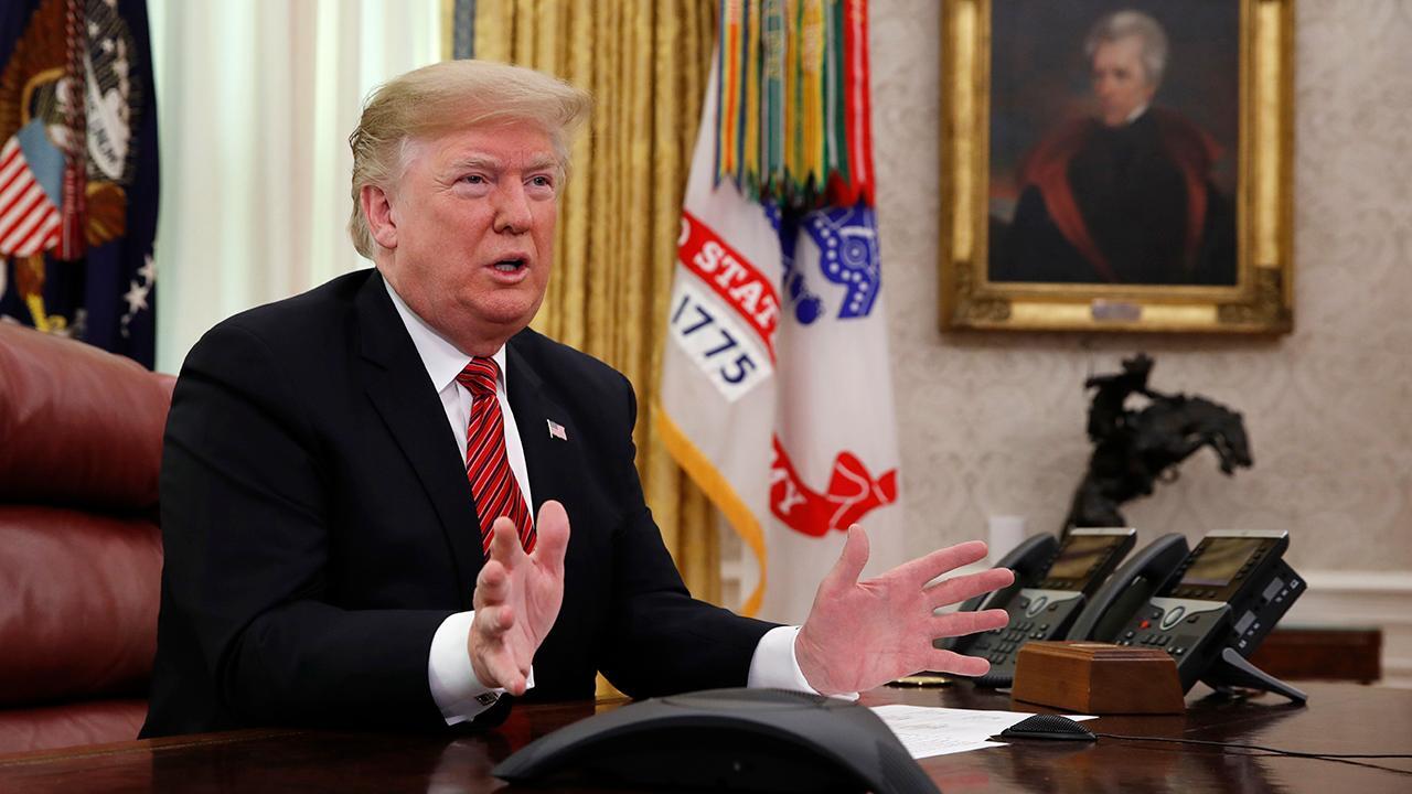 Republicans, Democrats battle over border wall funding