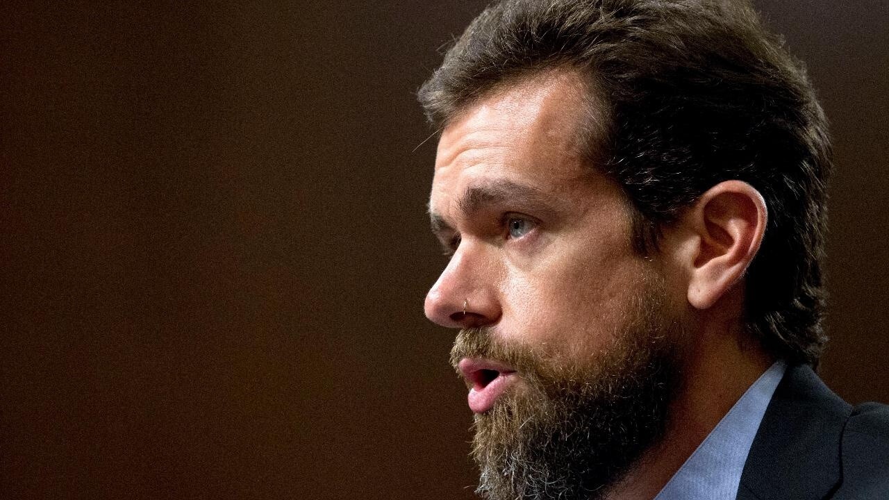 Twitter shares jump amid news of CEO Jack Dorsey stepping down. FOX Business' Susan Li with more updates.