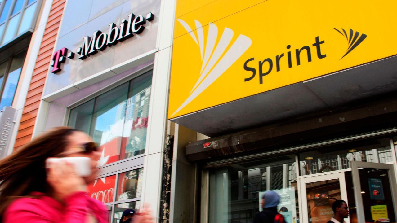 Sprint, T-Mobile executives convince White House policy makers to approve deal: Charlie Gasparino 