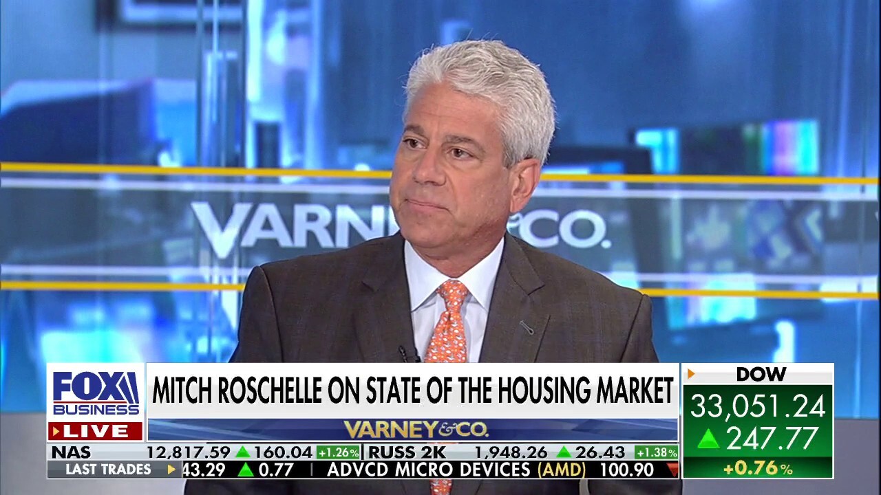 Macro Trends Advisors LLC founding partner Mitch Roschelle argues higher mortgage rates make it more difficult to buy homes, leaving more people turning to the rental market while supply is limited.