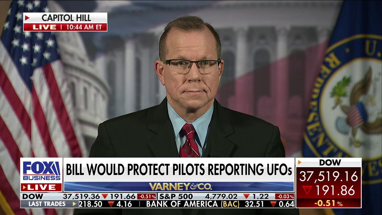 Lawmakers briefed on unidentified aerial phenomena in closed-door meeting