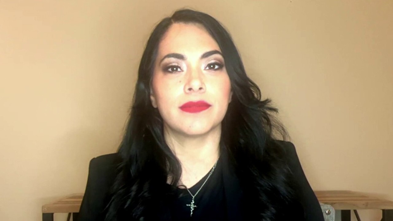 Mayra Flores says Kamala Harris has done 'nothing' for Hispanic community: 'Not going to be fooled'