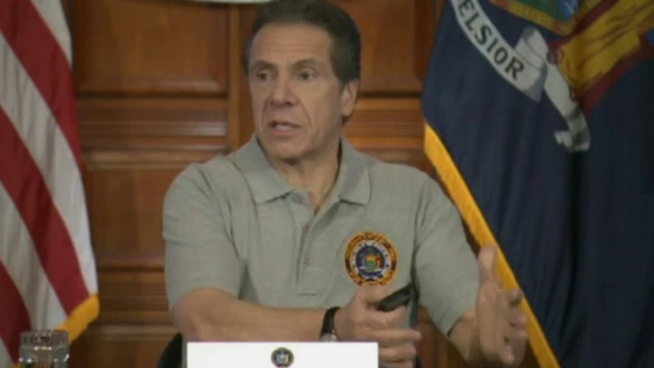 NY lawmakers launch tip hotline in Cuomo probe