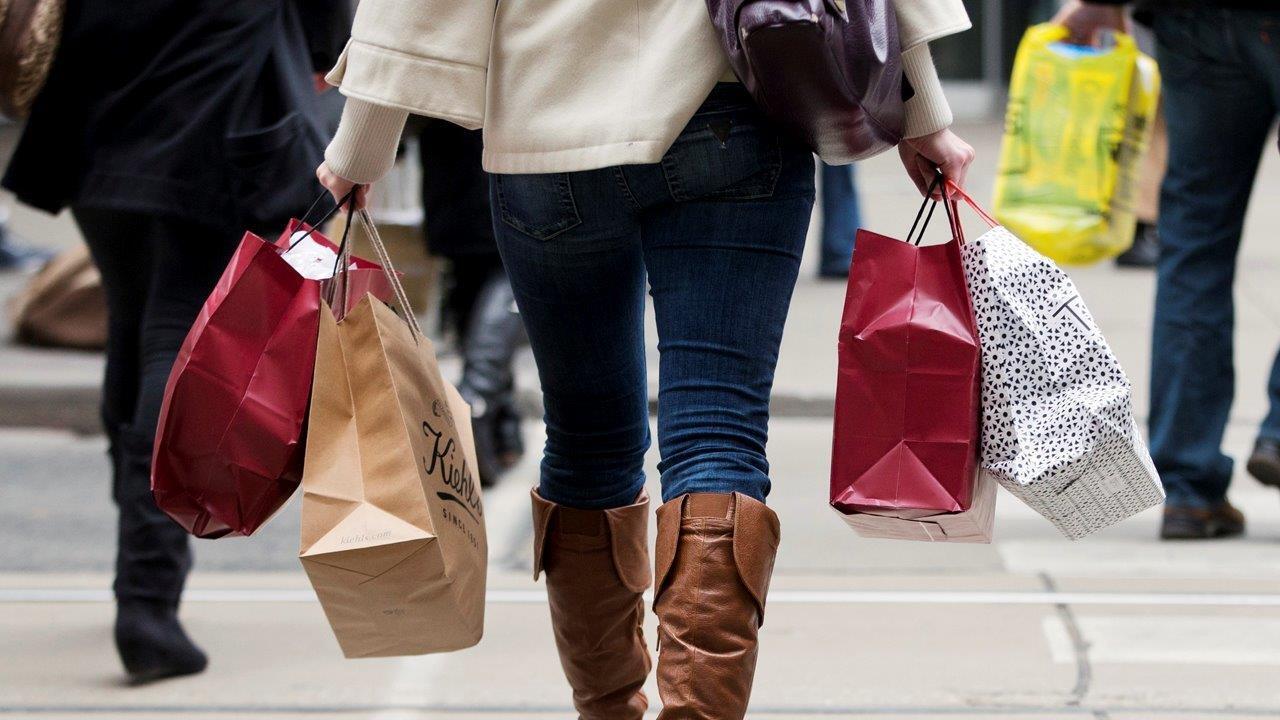 Retail analyst on holiday shopping season: Stores are panicking