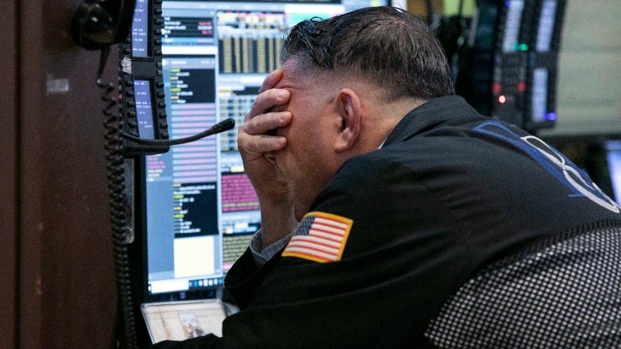 Inverted yield curve sparks recession fears for US economy