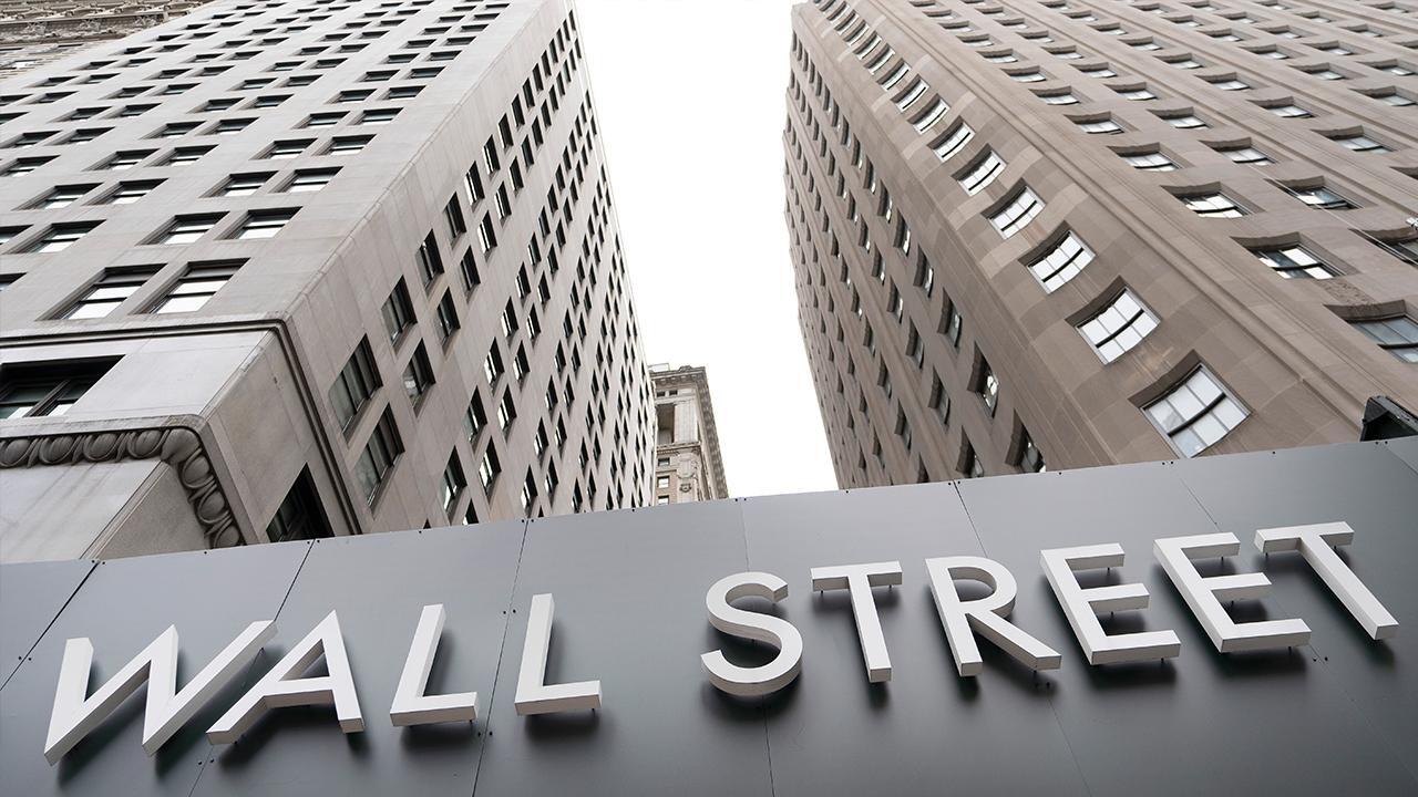 Former JPMorgan economist: I applaud Wall Street for efforts to return to offices 