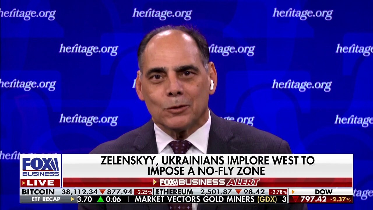 Heritage Foundation vice president James Carafano discusses Zelensky calling on Putin to discuss diplomacy on ‘Fox Business Tonight.’