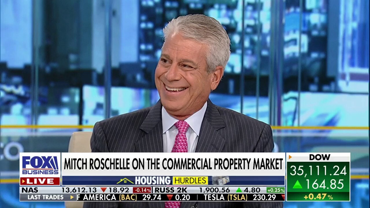 Macro Trends Advisors founding partner Mitch Roschelle joins ‘Varney & Co.’ to discuss the state of the U.S. real estate market as young Americans struggle to buy their first home. 