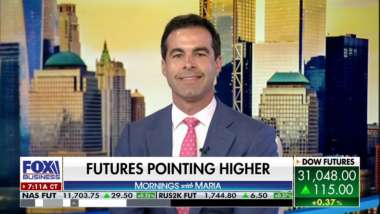 Piper Sandler chief investment strategist Michael Kantrowitz weighs in on the economy ahead of the GDP update on ‘Mornings with Maria.’ 