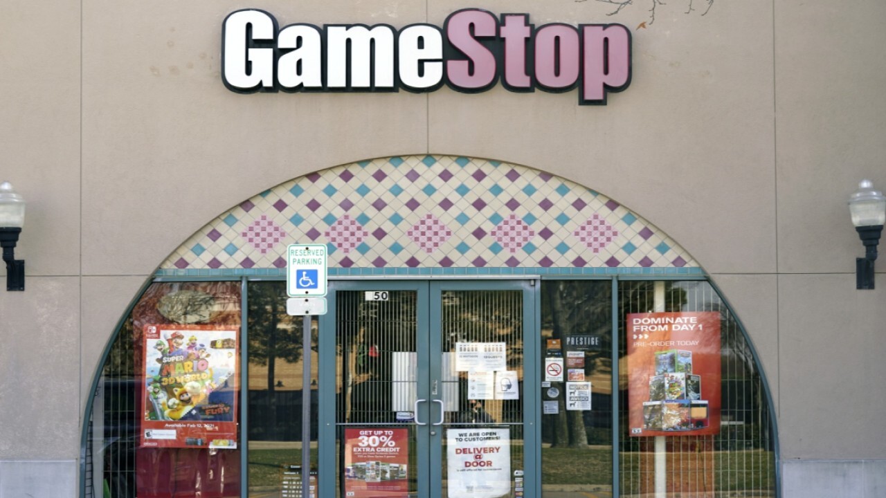 Market expert on GameStop: These stocks aren't trading on fundamentals 