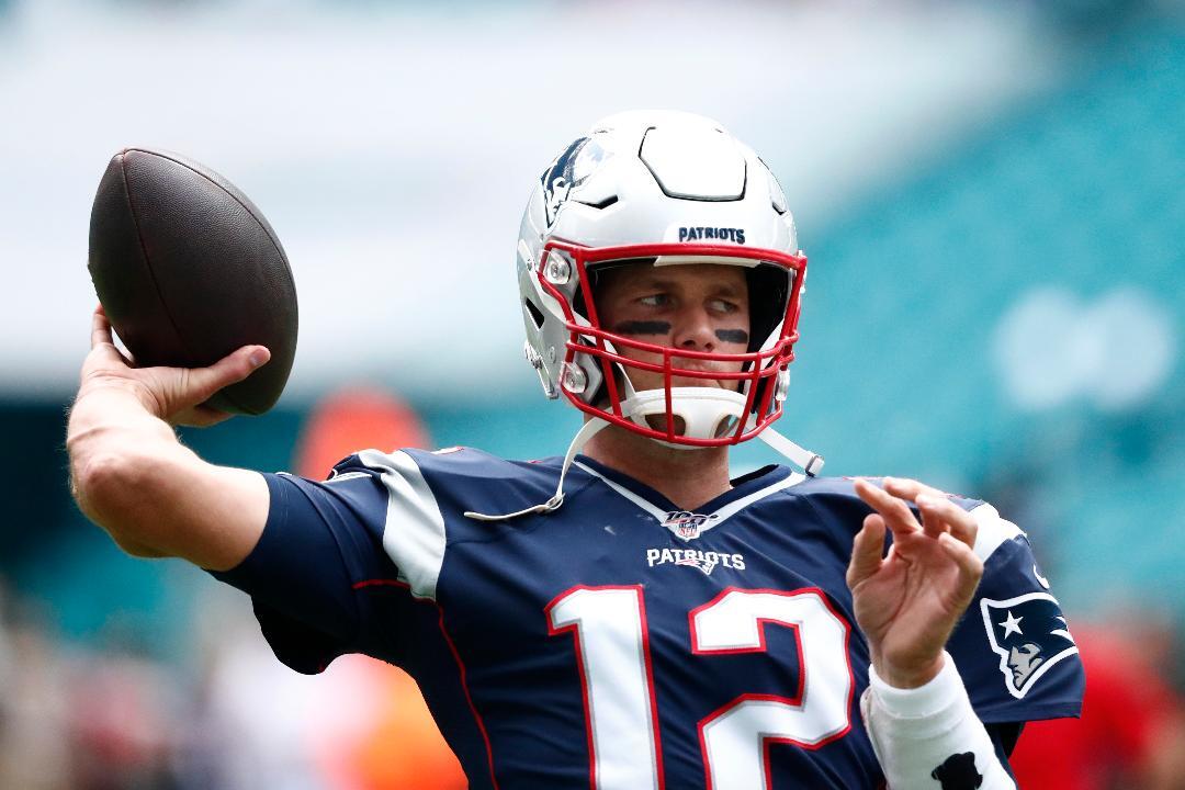 Tom Brady on working with trainer Alex Guerrero to design a new workout program 