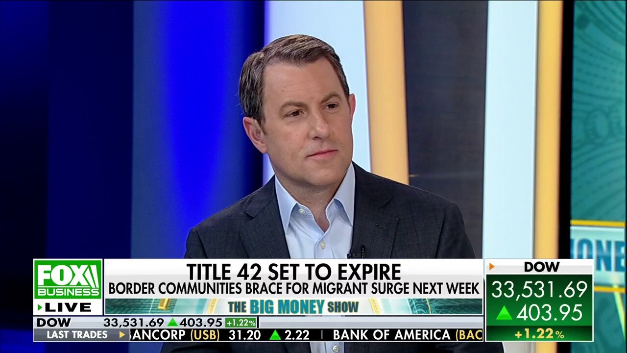 Biden administration ‘has to be’ exasperating the border crisis ‘purposefully’: Todd Piro