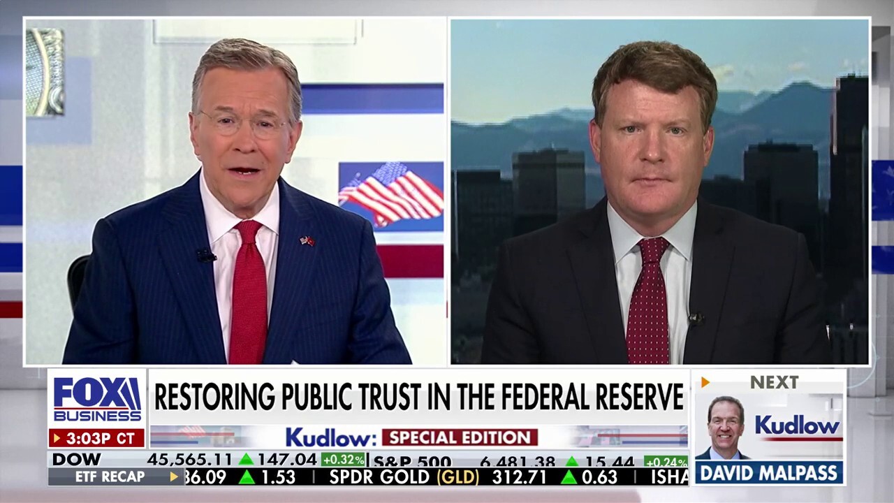 Article III Project founder and president Mike Davis discusses President Donald Trump's firing of Federal Reserve Govenor Lisa Cook over mortgage fraud allegations on 'Kudlow.'