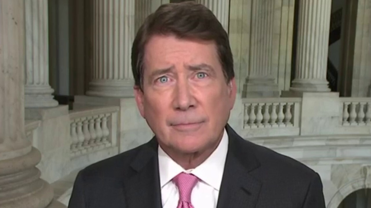 Sen. Bill Hagerty, R-Tenn., responds to the banking crisis following the fallout of Silicon Valley Bank on Kudlow.