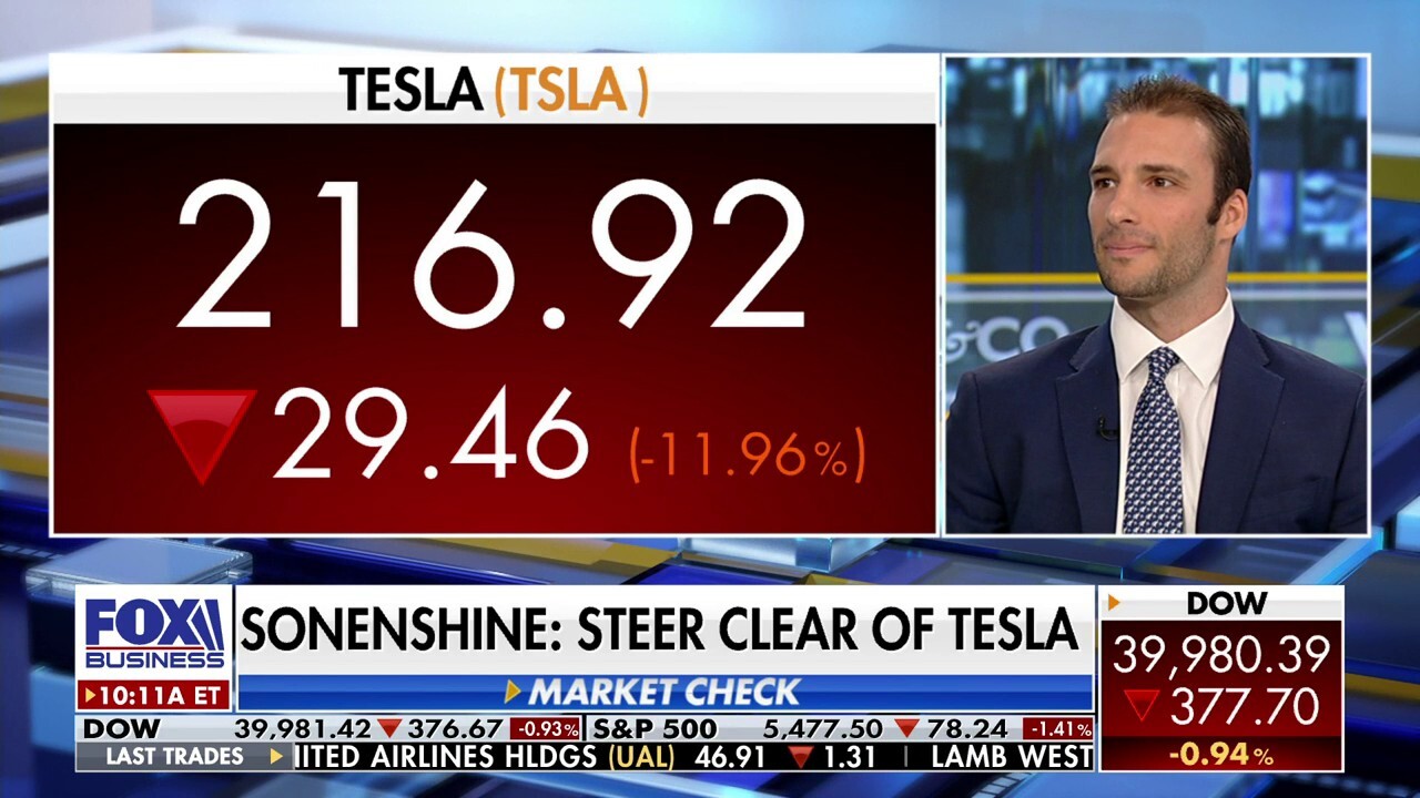 Barron's market reporter Jacob Sonenshine joins ‘Varney & Co.’ to break down his latest stock analysis, arguing that Google has proved the market wrong. 