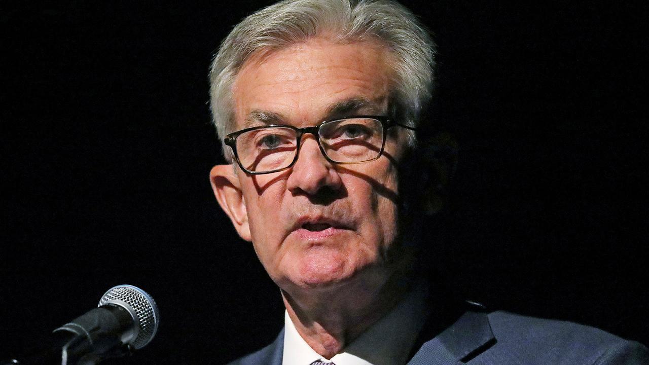 Jerome Powell explains the Fed's 'toolkit,' communications process