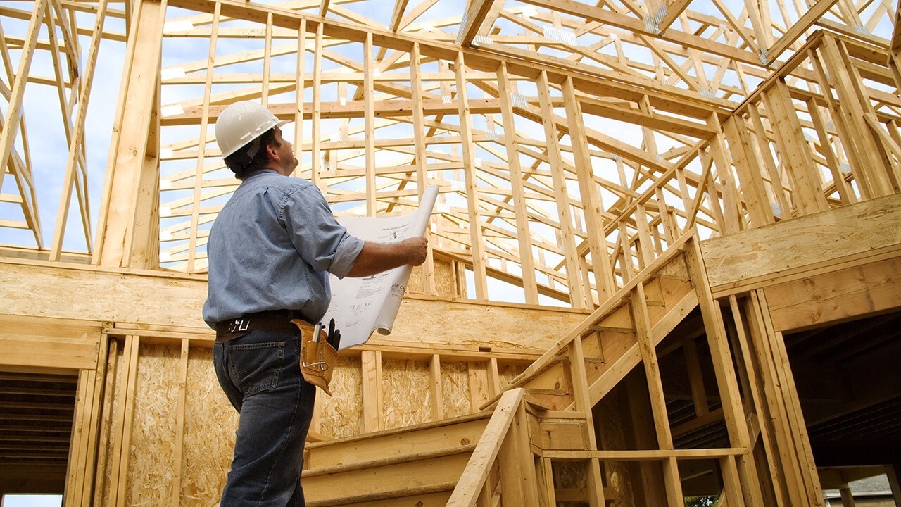 National Association of Home Builders CEO Jerry Howard explains why builder confidence is at a 13-month low. 