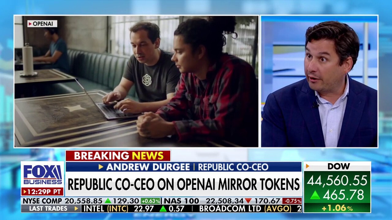 Republic co-CEO Andrew Durgee discusses the OpenAI mirror token reservations on 'The Claman Countdown.'