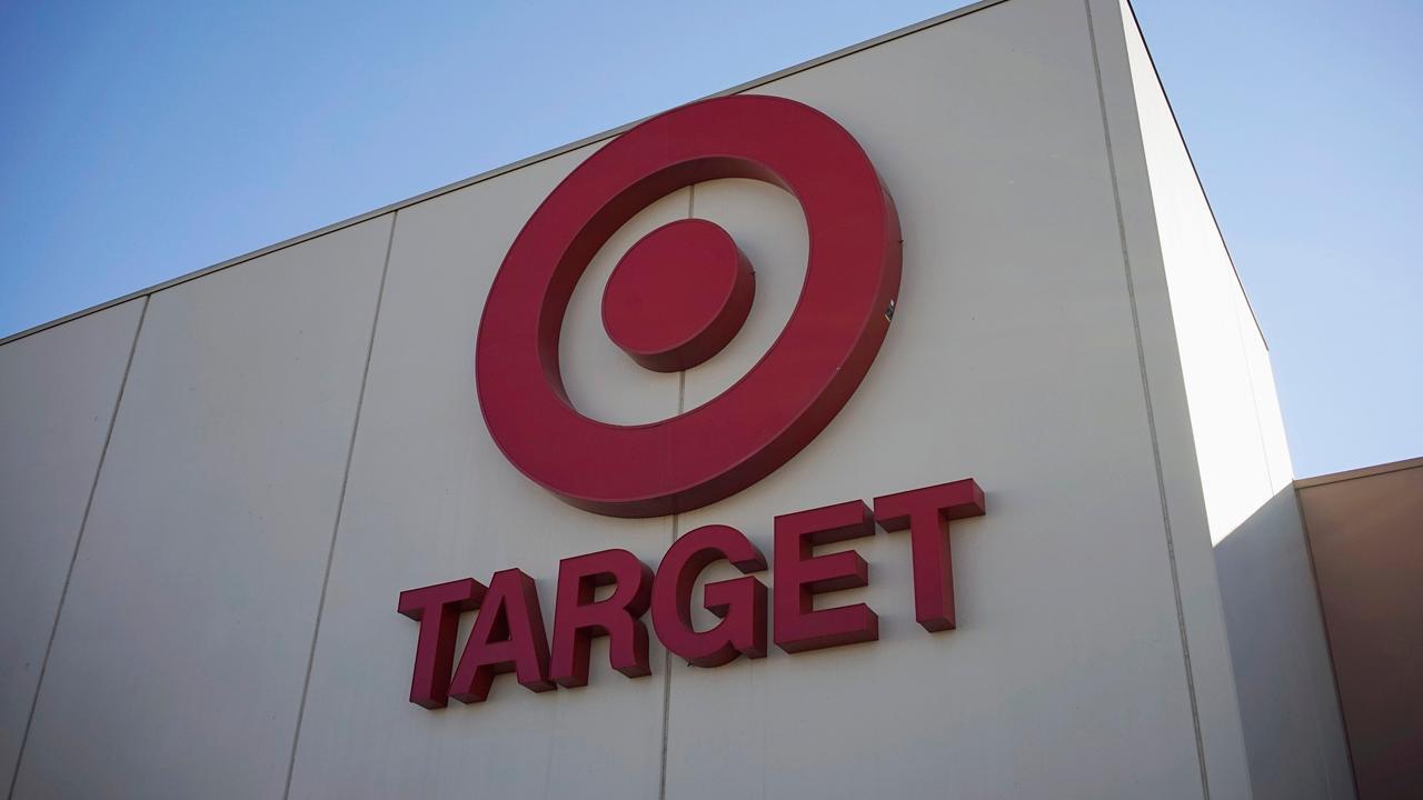 Target continues to suffer in Amazon's shadow?