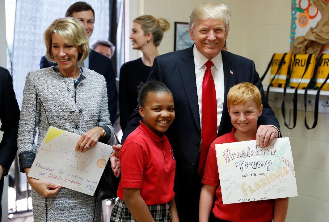 Why Democrats are conflicted over the issue of school choice