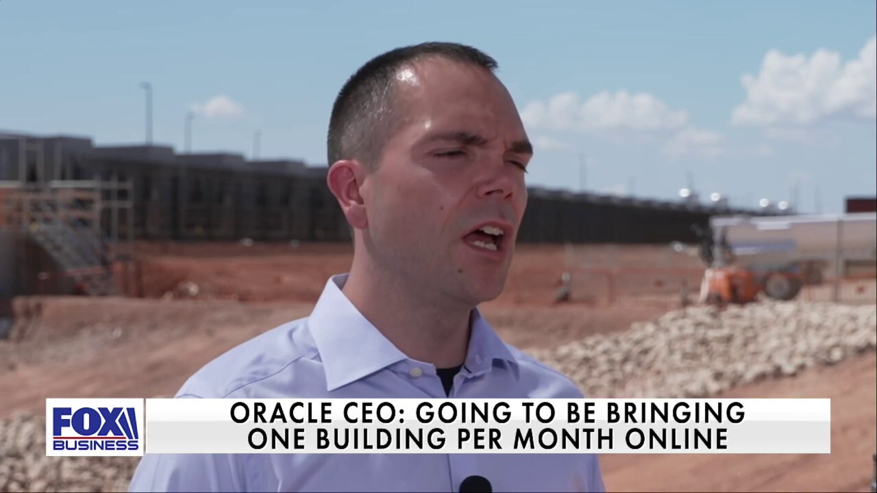Oracle co-CEO on Stargate expansion, potential AI bubble - Fox Business