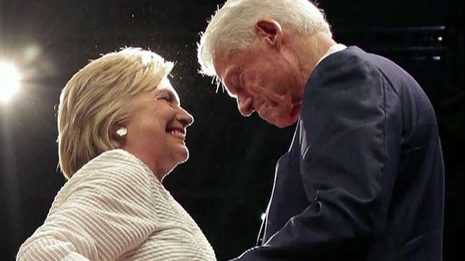 Bill, Hillary Clinton's speaking tour ticket prices slashed in an effort to boost sales