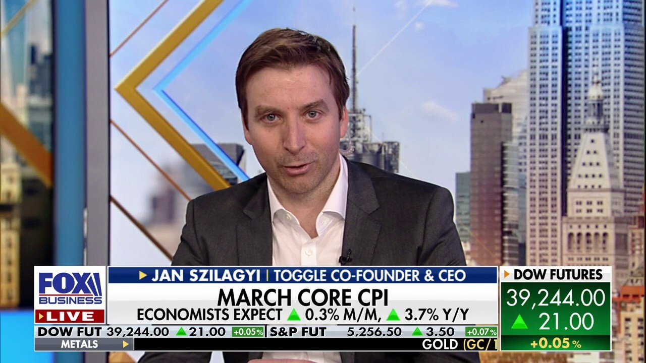 Toggle co-founder and CEO Jan Szilagyi discusses the upcoming March Core CPI as the Fed weighs rate cuts, the U.S. jobs report and AI raking in user growth for tech.