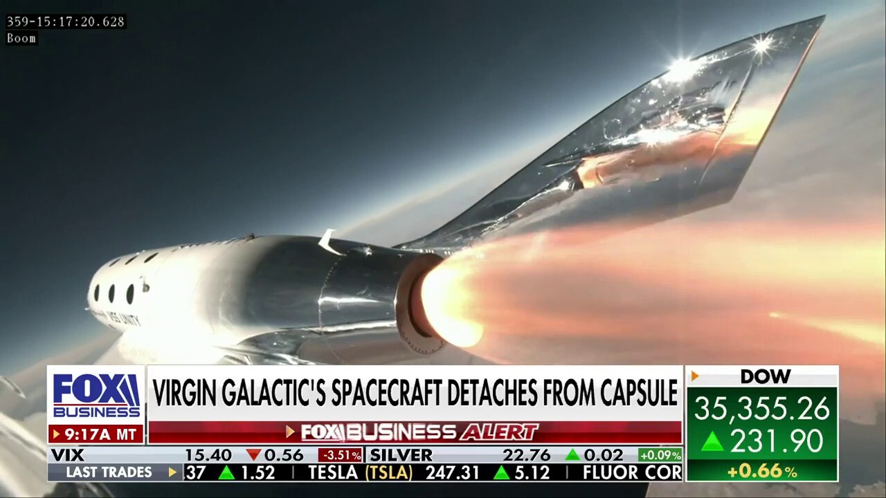 Virgin Galactic launches 1st space tourism flight